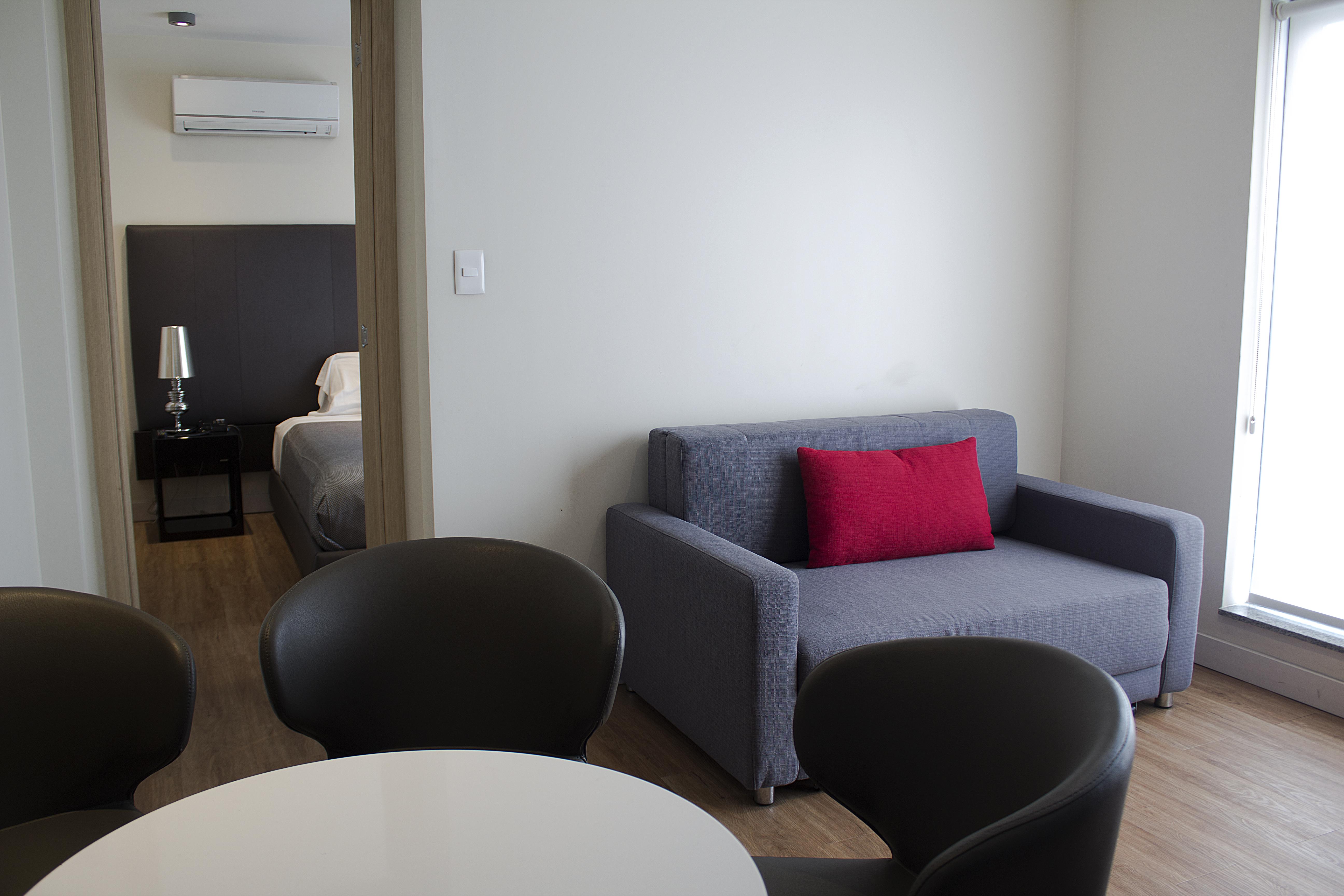 Regency Way Montevideo Hotel Екстериор снимка