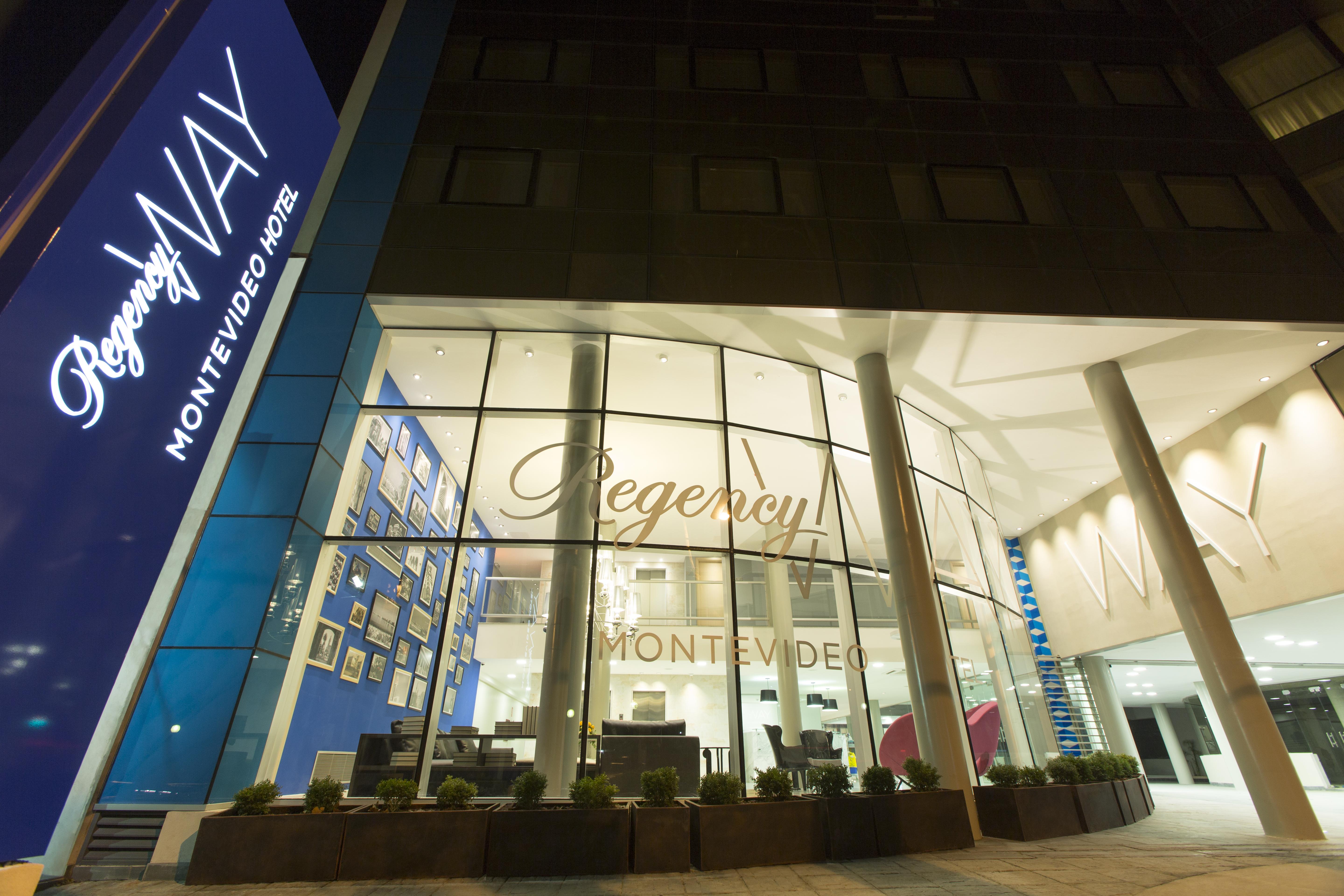 Regency Way Montevideo Hotel Екстериор снимка