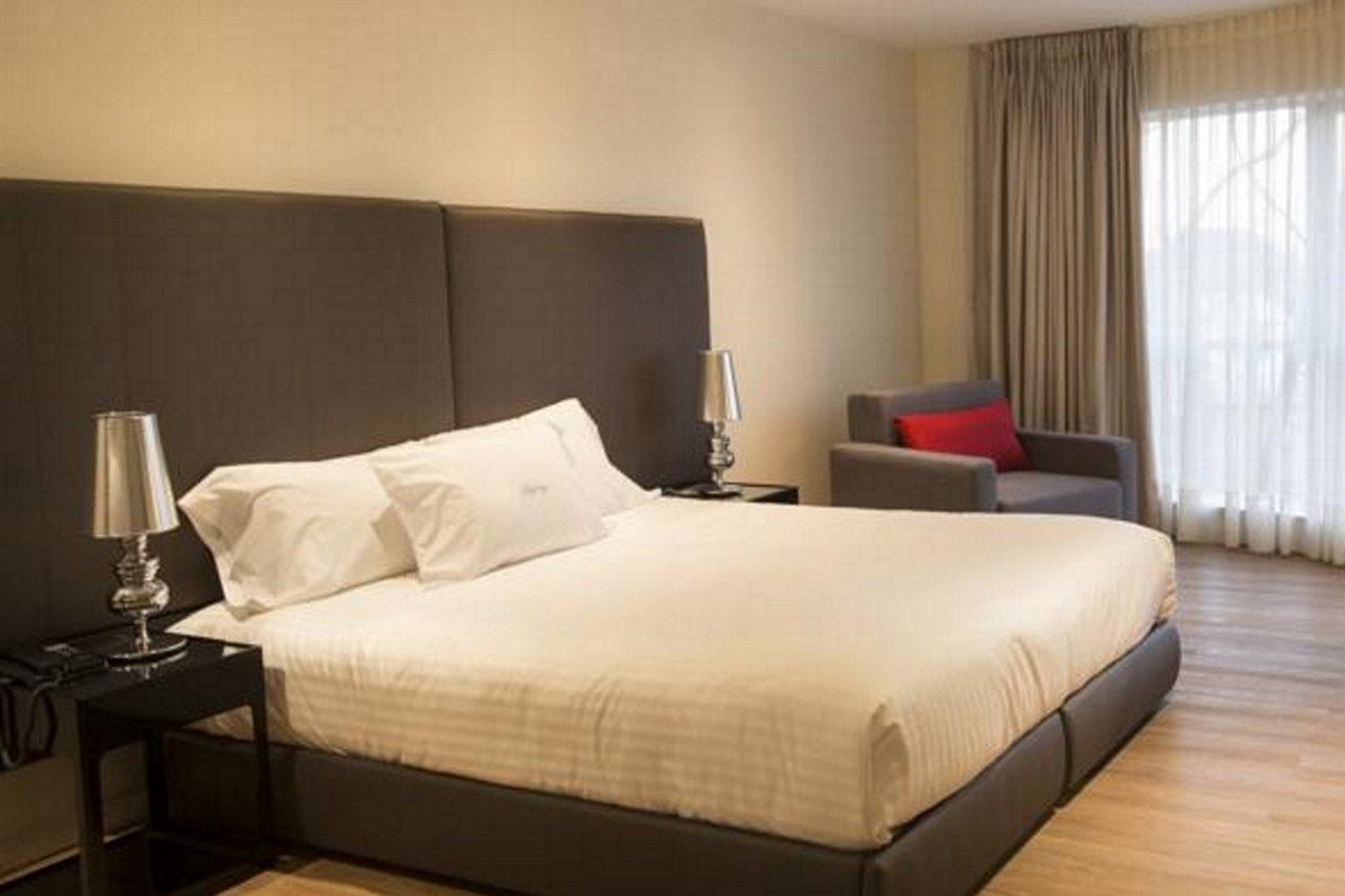 Regency Way Montevideo Hotel Екстериор снимка