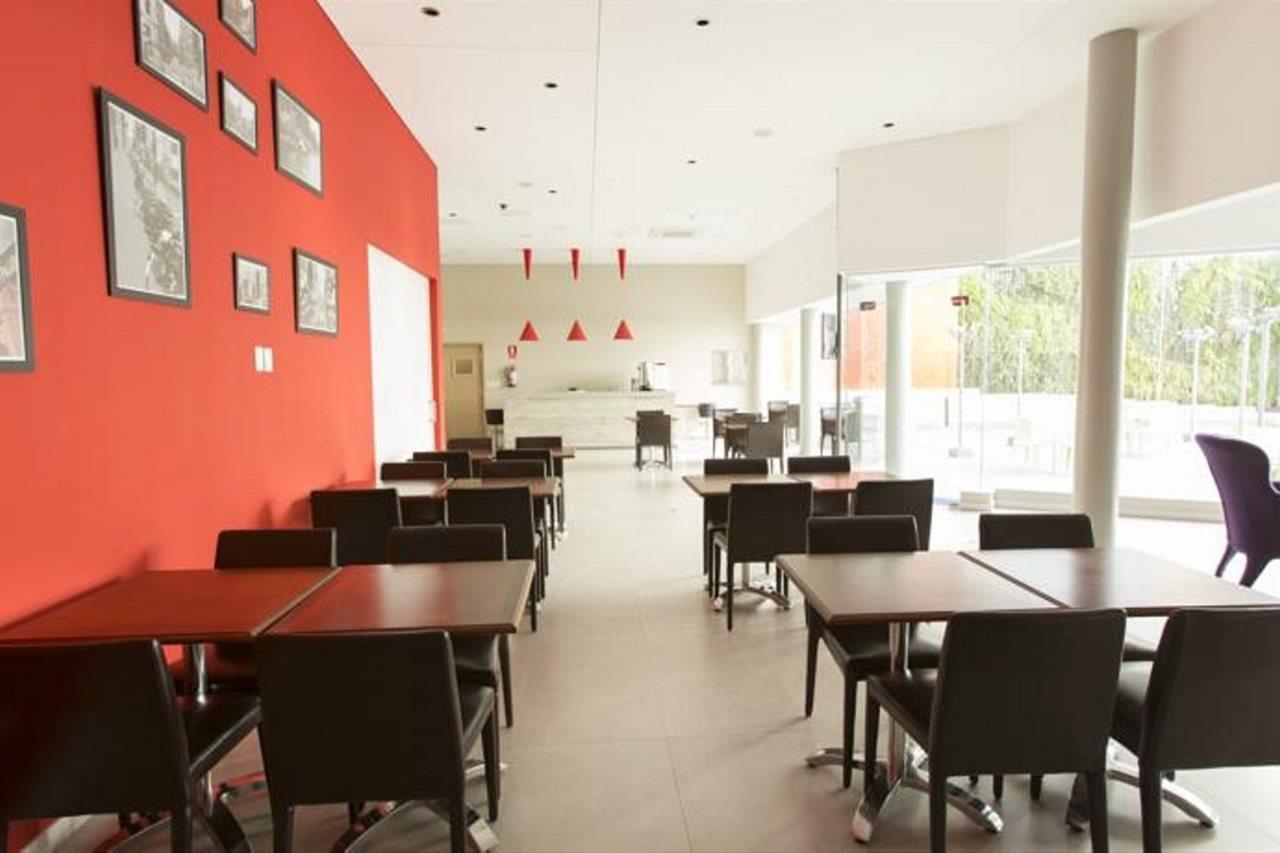 Regency Way Montevideo Hotel Екстериор снимка