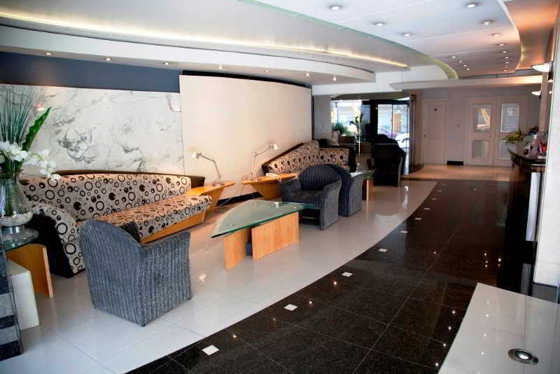 Regency Way Montevideo Hotel Екстериор снимка